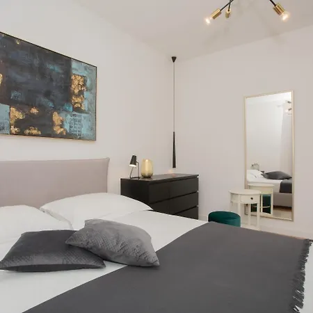 Ferienhaus Fur 5 Personen Und 1 Kind In Sibenik, Dalmatien Norddalmatien Holiday home