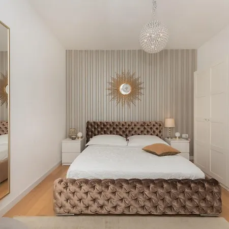 Ferienhaus Fur 5 Personen Und 1 Kind In Sibenik, Dalmatien Norddalmatien Holiday home