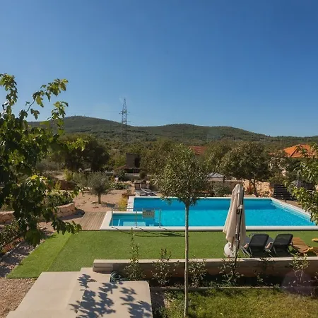 Holiday home Ferienhaus Fur 5 Personen Und 1 Kind In Sibenik, Dalmatien Norddalmatien